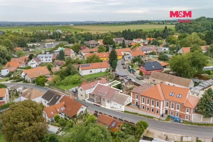 Prodej rodinného domu, Zápy, 181 m2