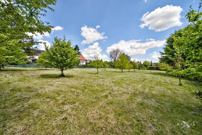 Prodej pozemku pro bydlení, Velké Popovice, 1358 m2