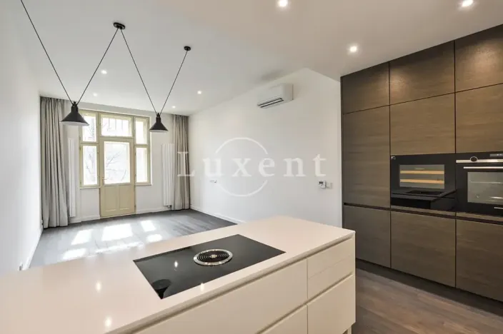 Pronájem bytu 3+kk, Praha - Vinohrady, Laubova, 95 m2