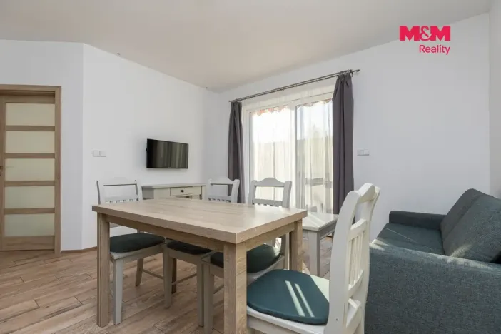 Prodej činžovního domu, Dříteč, 122 m2