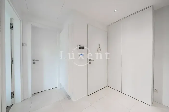 Prodej bytu 2+kk, Praha - Hlubočepy, Výhledová, 74 m2