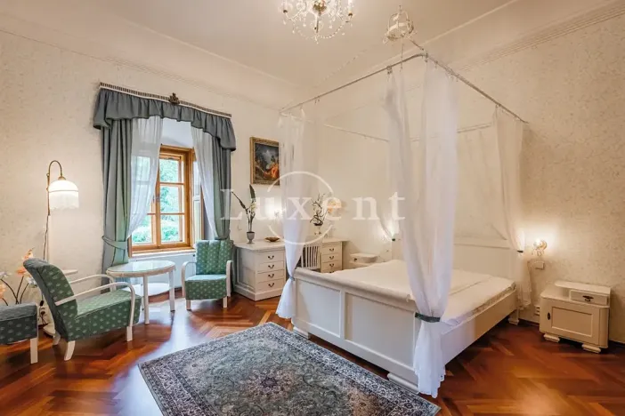 Prodej ubytování, Třebotov, U Tvrze, 2500 m2