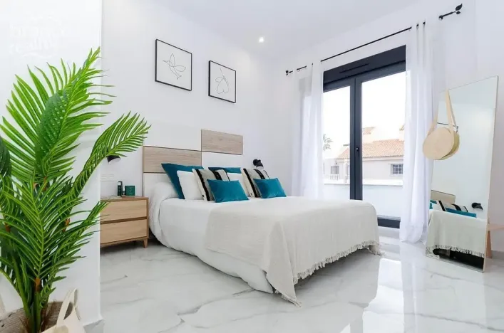Prodej rodinného domu, Torrevieja, Alicante, Španělsko, 105 m2