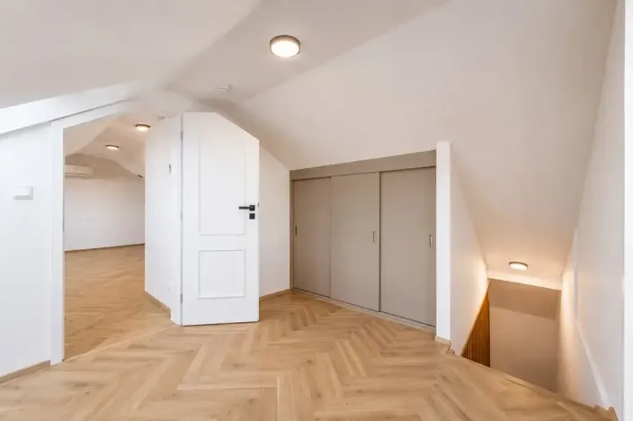 Prodej bytu 3+kk, Praha - Vršovice, Žitomírská, 120 m2
