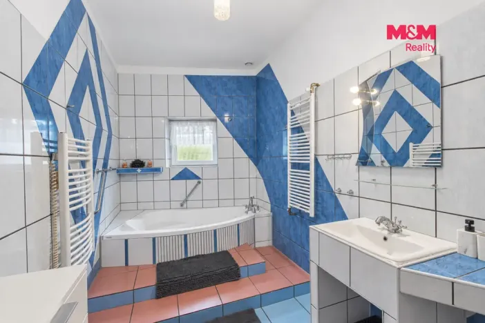 Prodej rodinného domu, Město Albrechtice - Linhartovy, 300 m2