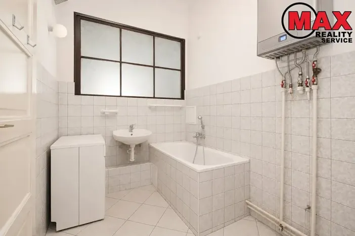 Prodej bytu 3+1, Praha - Bubeneč, U Sparty, 103 m2