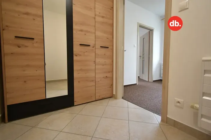 Pronájem bytu 2+kk, Ostrov, Karlovarská, 52 m2