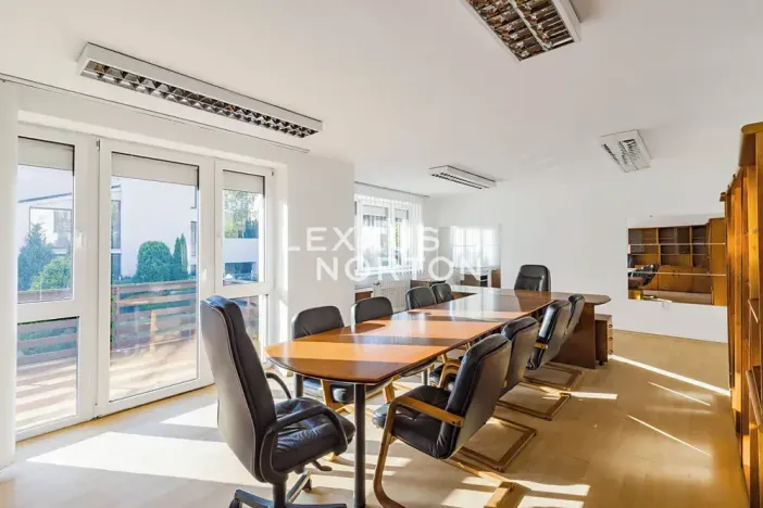 Pronájem rodinného domu, Praha - Lhotka, Slepá II, 273 m2