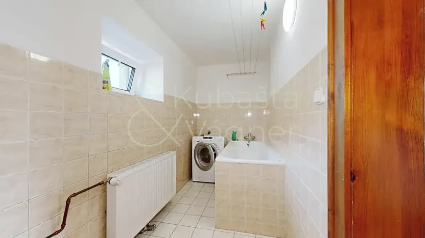 Prodej rodinného domu, Chroustovice, náměstí Josefa Haška, 205 m2
