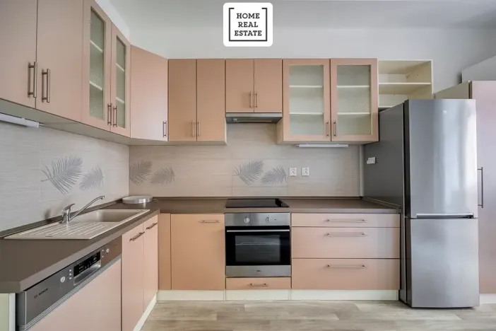 Pronájem bytu 2+kk, Praha - Vinohrady, Korunní, 79 m2