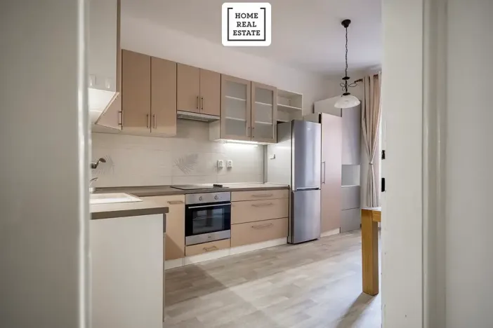 Pronájem bytu 2+kk, Praha - Vinohrady, Korunní, 79 m2