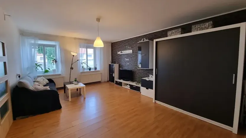 Prodej rodinného domu, Žďárná, 200 m2