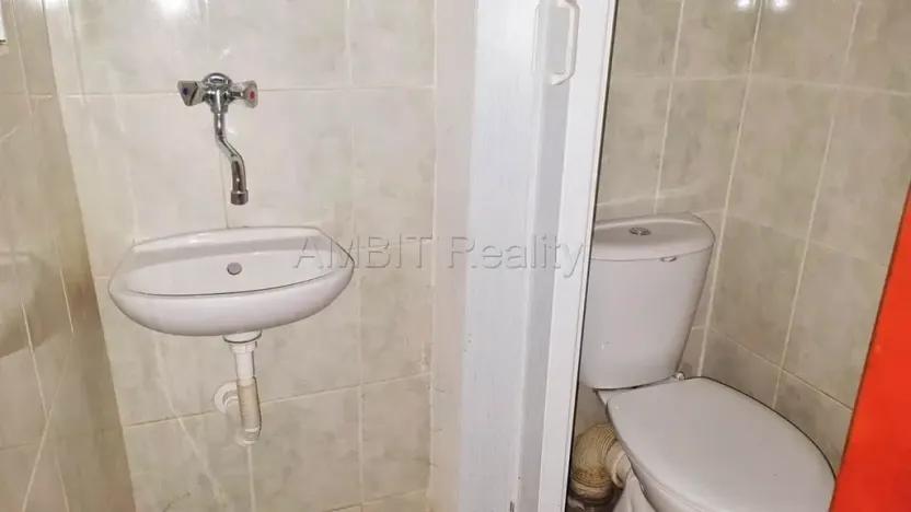 Pronájem obchodního prostoru, Praha, Bořivojova, 49 m2