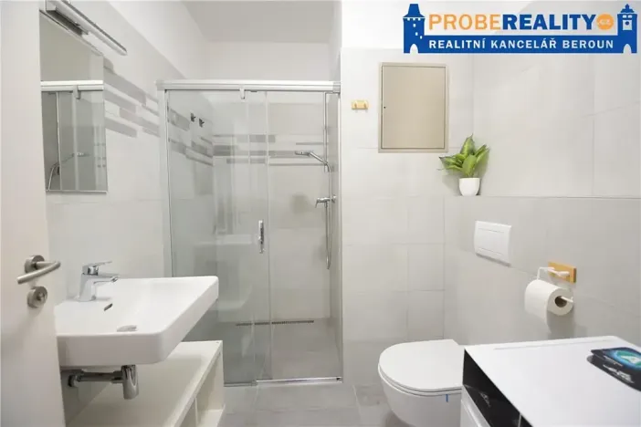 Pronájem bytu 1+kk, Beroun, Na Veselou, 42 m2