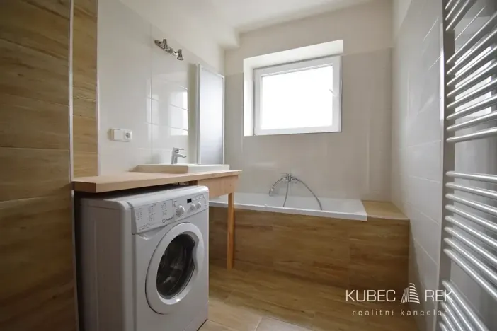 Pronájem bytu 3+kk, Sezimovo Ústí, Lužnická, 85 m2