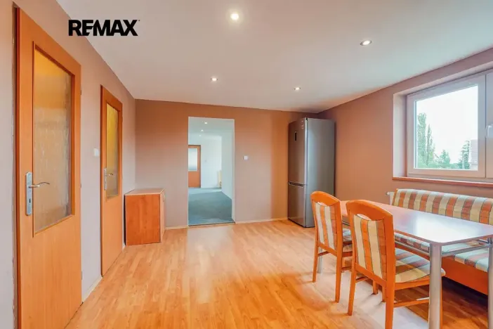 Prodej rodinného domu, Pernarec, 220 m2