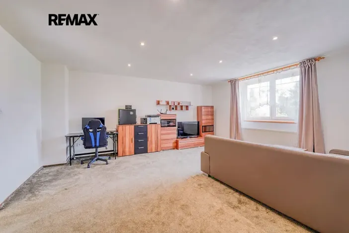 Prodej rodinného domu, Pernarec, 220 m2