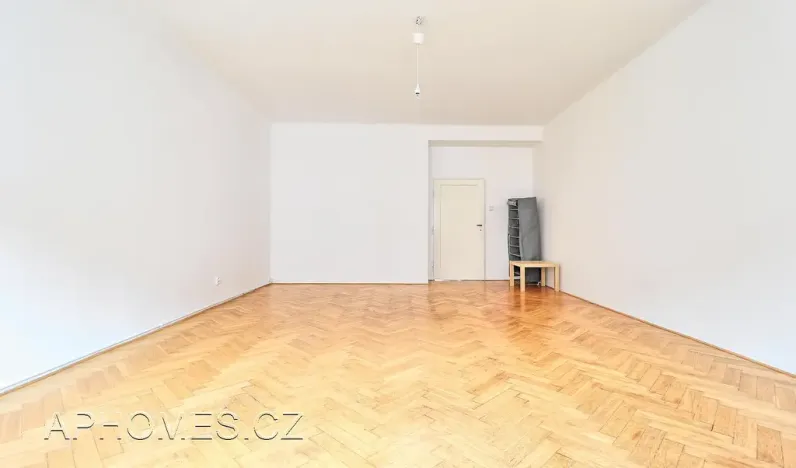 Pronájem bytu 1+1, Praha - Žižkov, Křišťanova, 50 m2