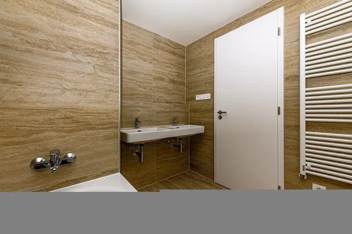 Prodej bytu 3+kk, Praha - Dolní Chabry, Velemínská, 80 m2