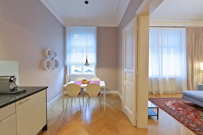 Pronájem bytu 2+1, Praha - Nové Město, Truhlářská, 72 m2