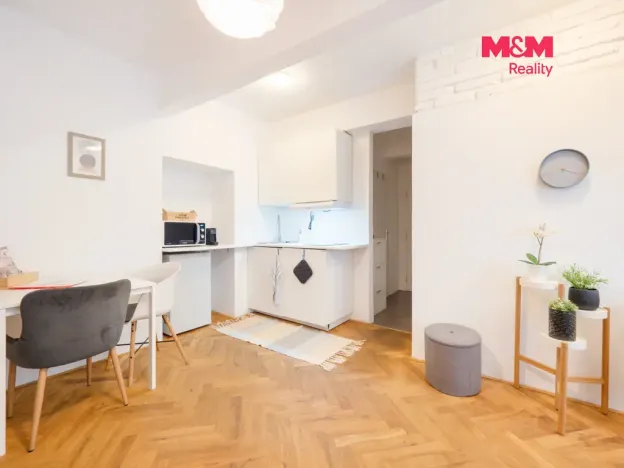 Prodej bytu 1+kk, Praha - Holešovice, Heřmanova, 26 m2