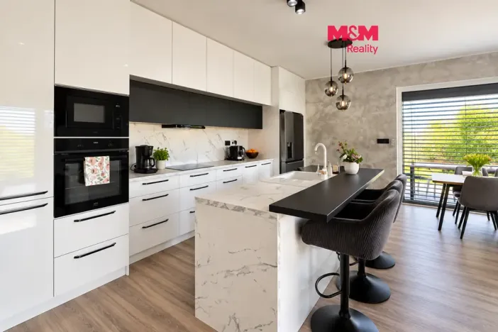Pronájem bytu 4+kk, Přelouč - Lhota, 100 m2