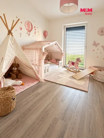 Pronájem bytu 4+kk, Přelouč - Lhota, 100 m2
