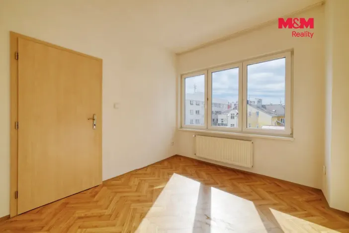 Pronájem bytu 2+1, Cheb, Svobody, 72 m2