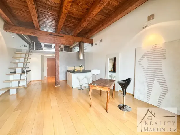 Prodej bytu 1+1, Praha, Bartoškova, 62 m2