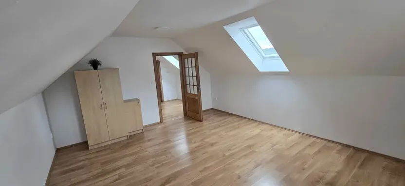 Pronájem rodinného domu, Osek, 130 m2