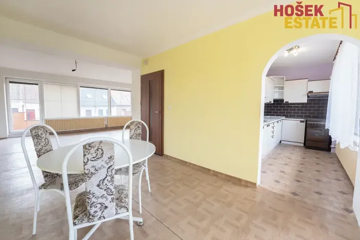 Prodej bytu 3+1, Přerov, Popovická, 91 m2