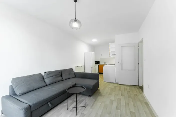 Prodej bytu 2+kk, Kralupy nad Vltavou - Lobeček, J. Holuba, 40 m2
