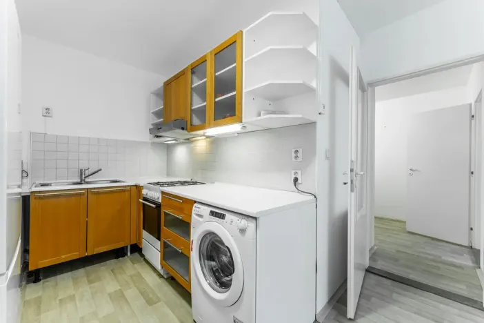 Prodej bytu 2+kk, Kralupy nad Vltavou - Lobeček, J. Holuba, 40 m2