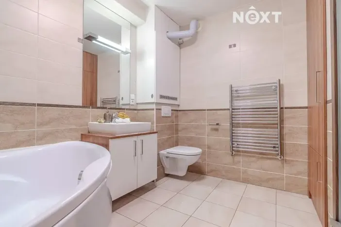 Prodej bytu 2+kk, České Budějovice, Rudolfovská tř., 96 m2