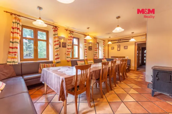 Prodej rodinného domu, Loučná pod Klínovcem - Loučná, 270 m2