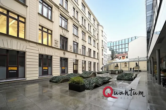 Pronájem kanceláře, Praha - Nové Město, Spálená, 146 m2