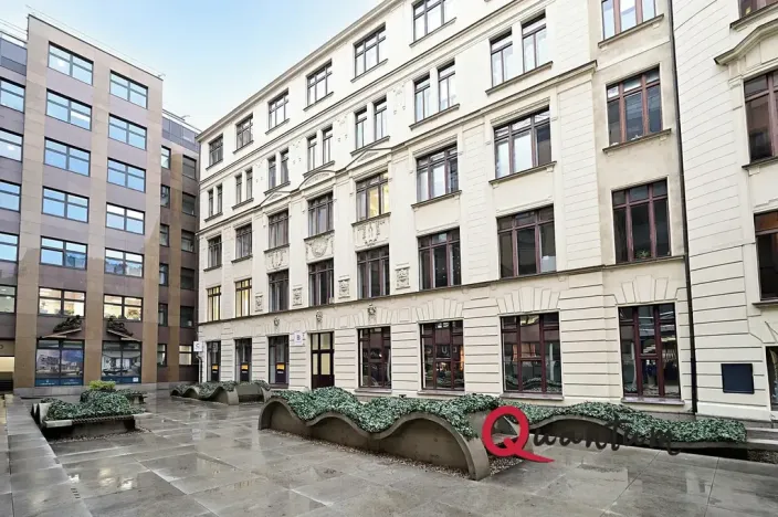 Pronájem kanceláře, Praha - Nové Město, Spálená, 146 m2