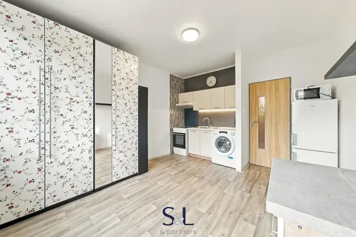 Prodej bytu 1+kk, Ústí nad Labem, Gagarinova, 21 m2