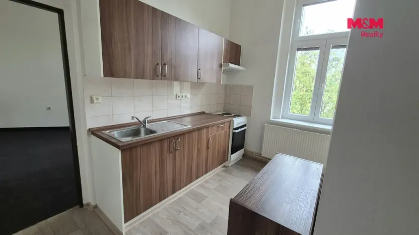 Pronájem bytu 2+1, Kladno, Váňova, 56 m2