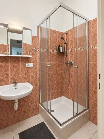 Prodej činžovního domu, Teplice, Ruská, 590 m2