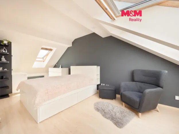 Prodej bytu 3+kk, Praha, Stochovská, 80 m2