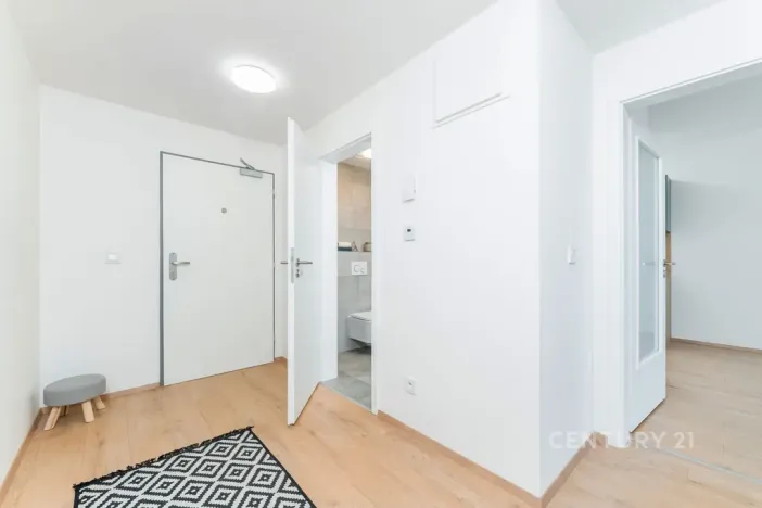 Pronájem bytu 2+kk, Praha - Hostivař, 47 m2