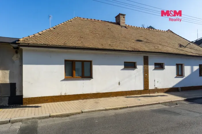 Pronájem bytu 2+kk, Holice, Palackého, 53 m2