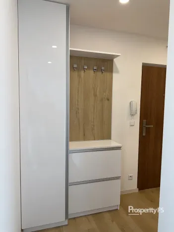 Pronájem bytu 2+kk, Kladno - Kročehlavy, Švýcarská, 42 m2