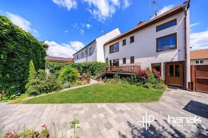 Prodej rodinného domu, Hradčany-Kobeřice, 243 m2
