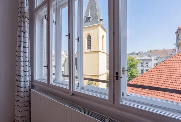 Pronájem bytu 2+kk, Praha - Nové Město, Novomlýnská, 57 m2