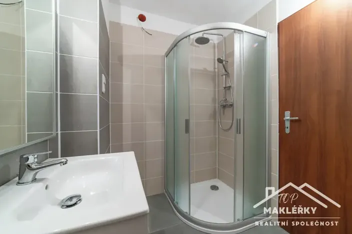 Prodej bytu 3+1, Zásmuky, Družstevní, 80 m2