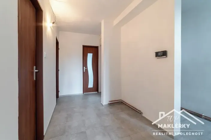 Prodej bytu 3+1, Zásmuky, Družstevní, 80 m2