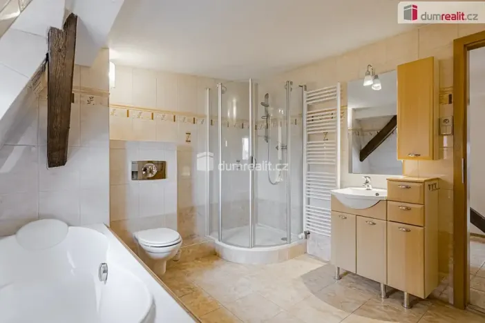 Prodej bytu 3+kk, Karlovy Vary, Svahová, 100 m2