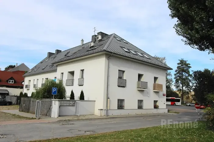 Prodej bytu 1+kk, Praha - Ruzyně, Drnovská, 27 m2